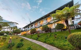 Hotel Elgin Mount Pandim Pelling